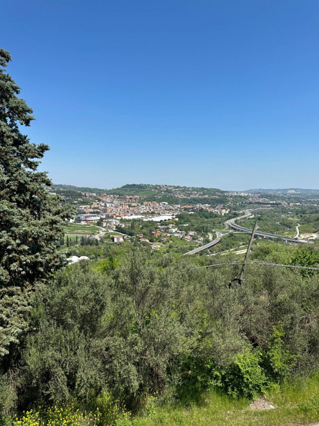 Villa in vendita a Teramo
