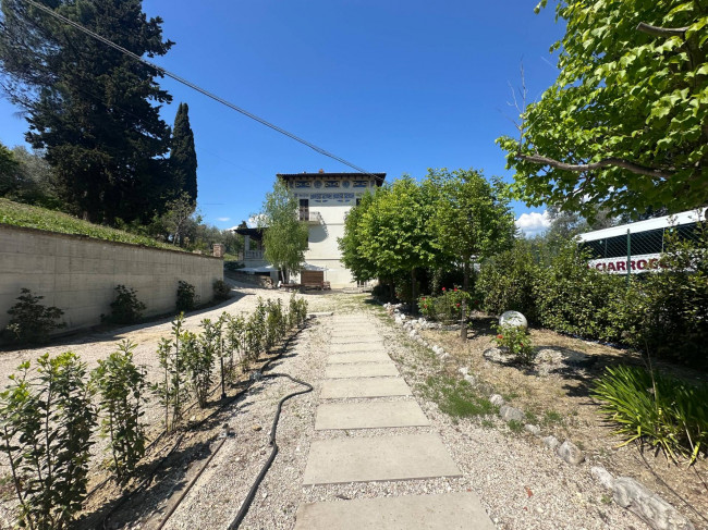 Villa in vendita a Teramo