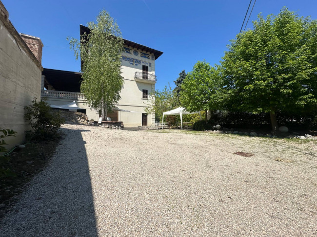 Villa in vendita a Teramo