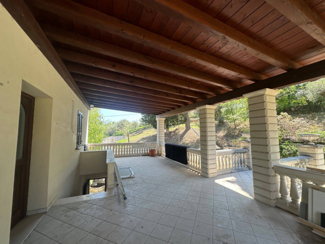 Villa in vendita a Teramo