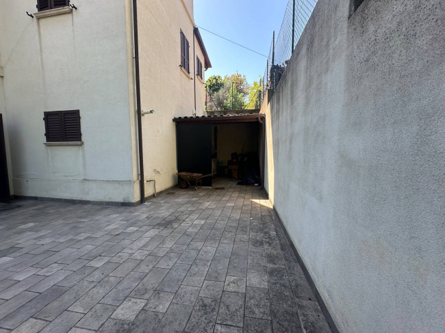 Villa in vendita a Teramo
