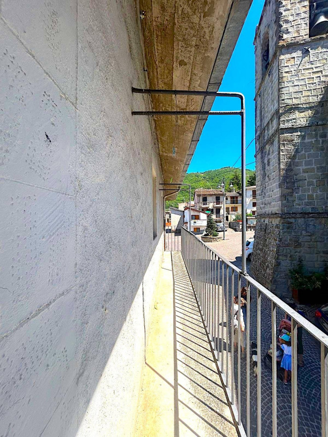 Casa singola in vendita a Pietracamela