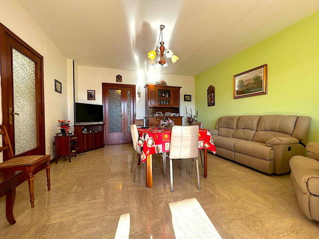 Bifamiliare in vendita a Teramo