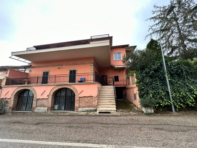 Villa in vendita a Teramo