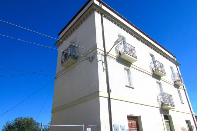 Casa singola in vendita a Torricella Sicura