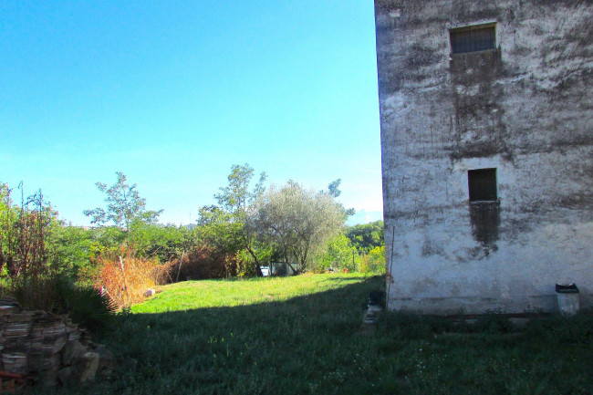 Casa singola in vendita a Torricella Sicura