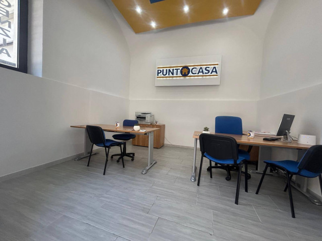 Locale commerciale in vendita a Teramo