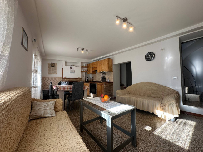Casa singola in vendita a Torricella Sicura