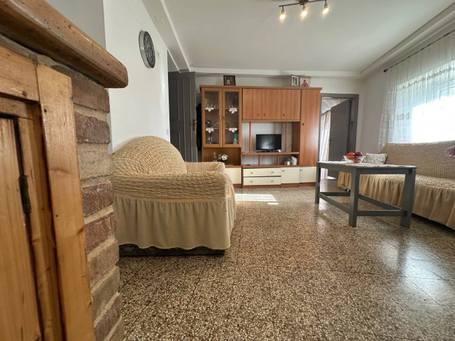Casa singola in vendita a Torricella Sicura