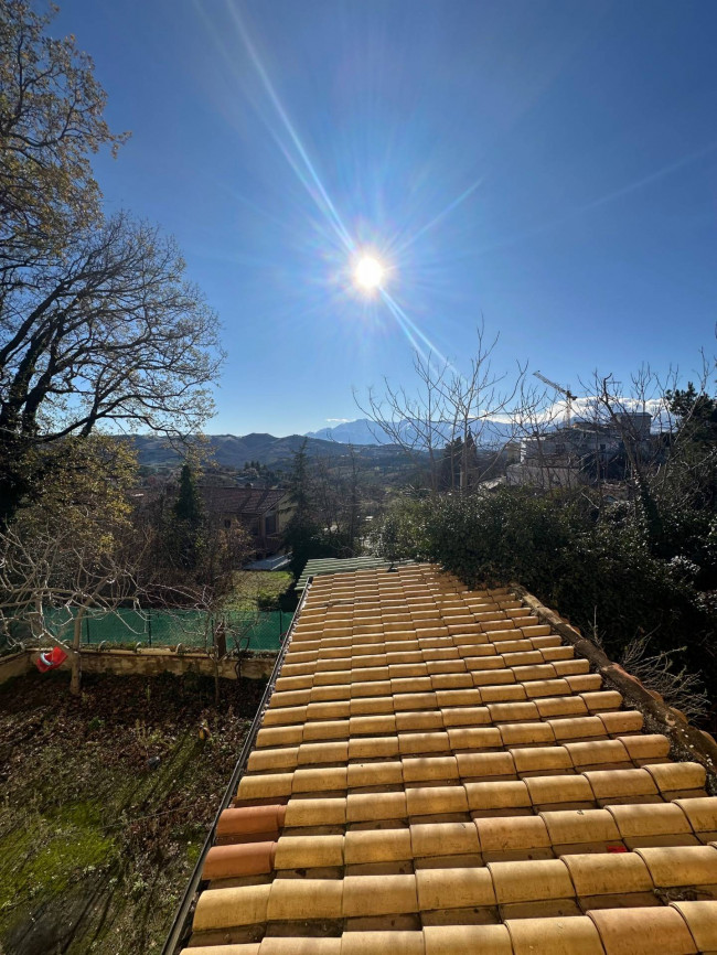 Casa singola in vendita a Torricella Sicura