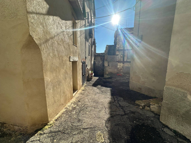 Casa singola in vendita a Torricella Sicura