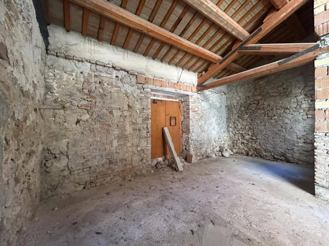 Casa singola in vendita a Campli