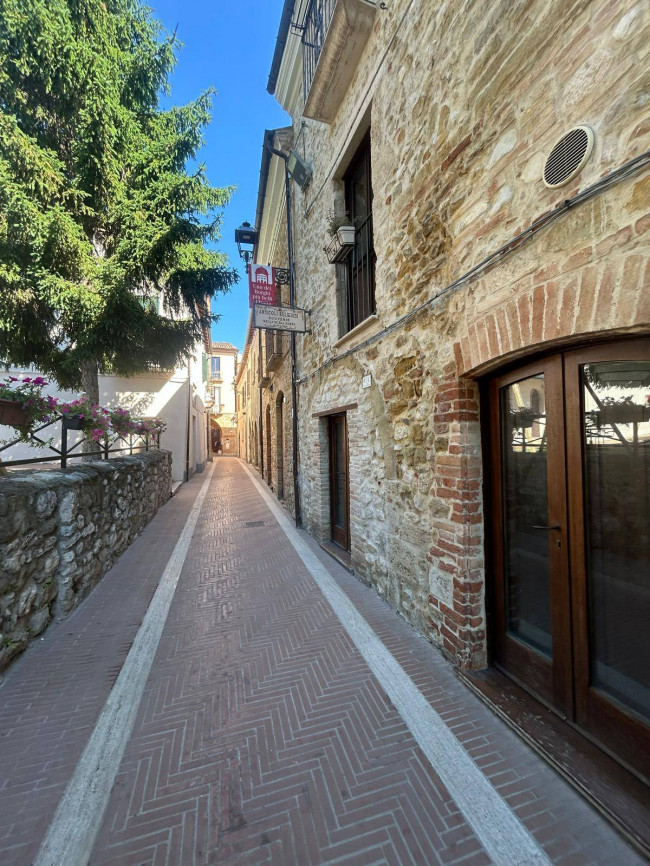 Casa singola in vendita a Campli