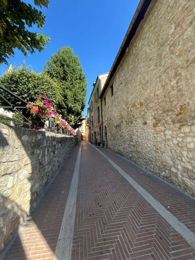 Casa singola in vendita a Campli