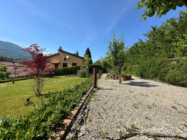 Villa in vendita a Isola del Gran Sasso d'Italia