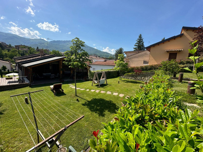 Villa in vendita a Isola del Gran Sasso d'Italia