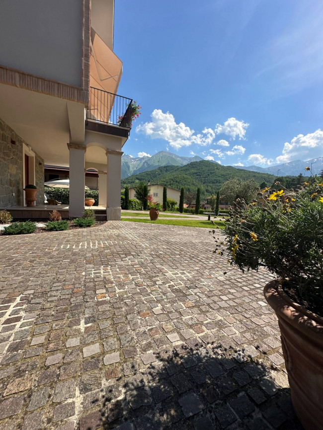 Villa in vendita a Isola del Gran Sasso d'Italia