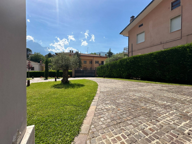 Villa in vendita a Isola del Gran Sasso d'Italia