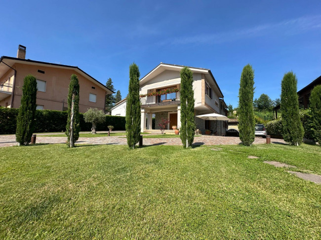 Villa in vendita a Isola del Gran Sasso d'Italia