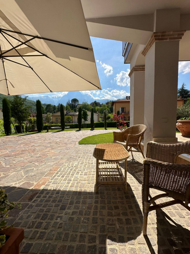 Villa in vendita a Isola del Gran Sasso d'Italia