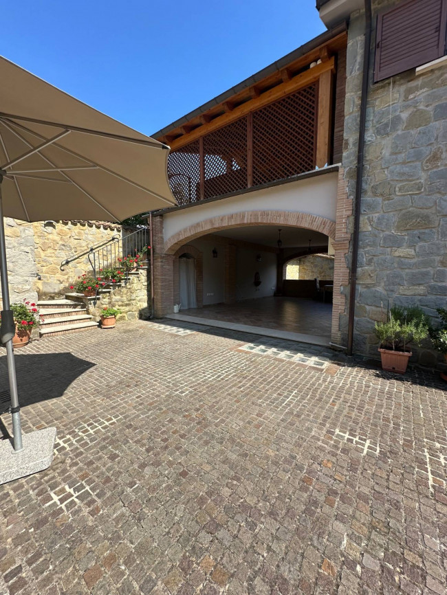 Villa in vendita a Isola del Gran Sasso d'Italia