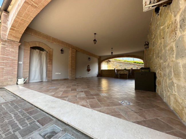 Villa in vendita a Isola del Gran Sasso d'Italia