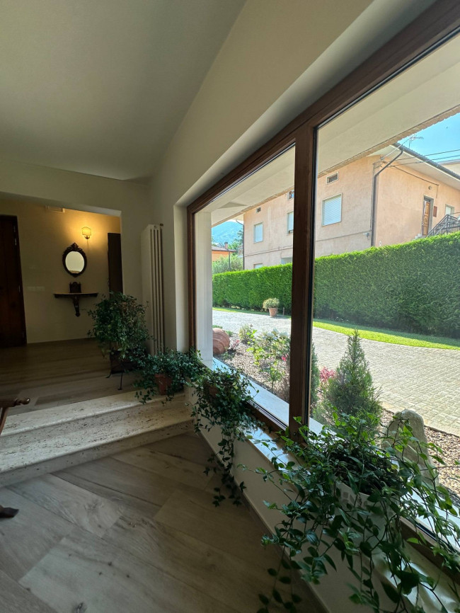 Villa in vendita a Isola del Gran Sasso d'Italia