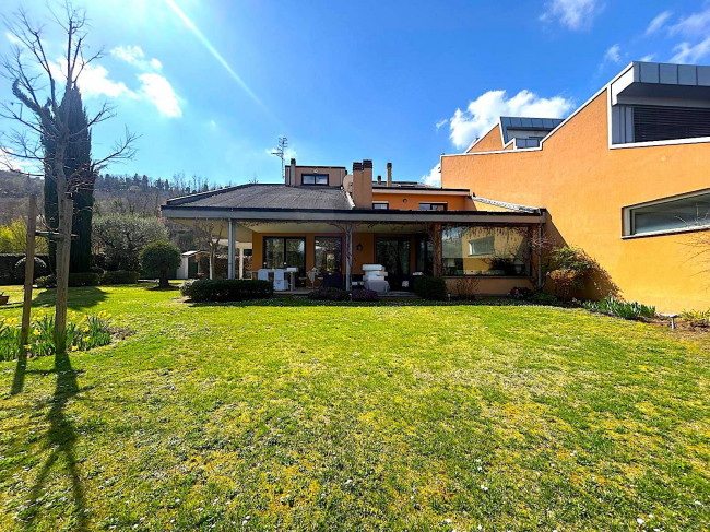 Villa in vendita a Teramo