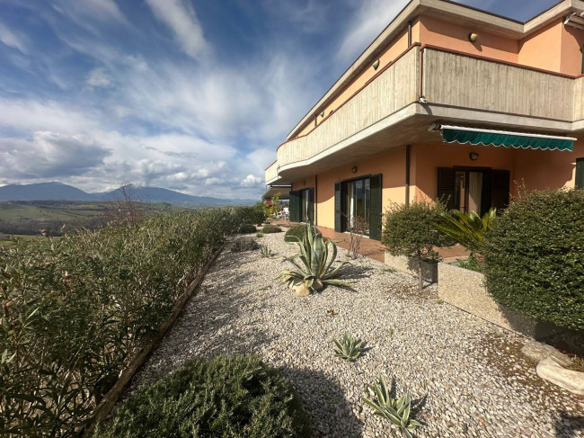 Villa in vendita a Bellante