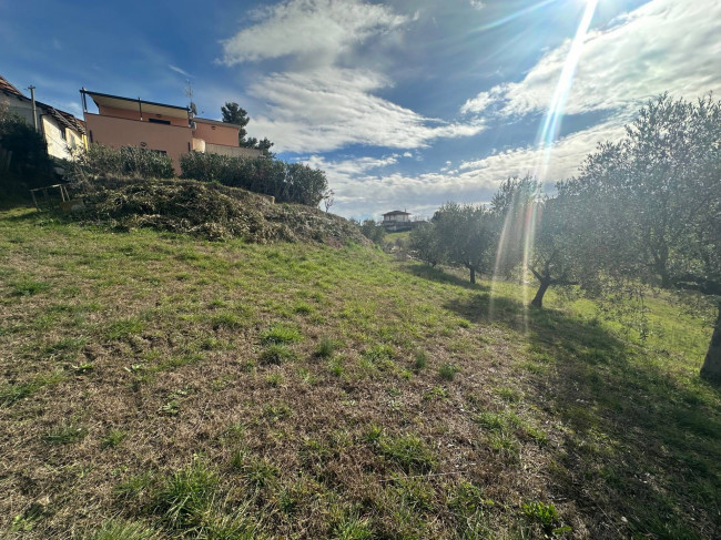 Villa in vendita a Bellante