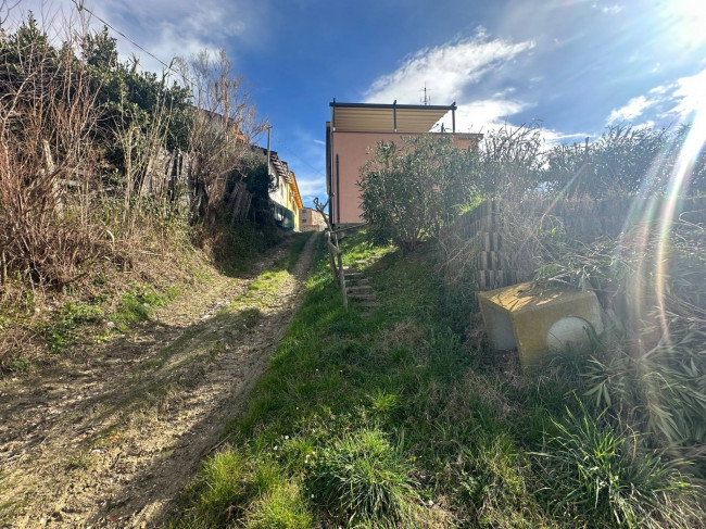Villa in vendita a Bellante