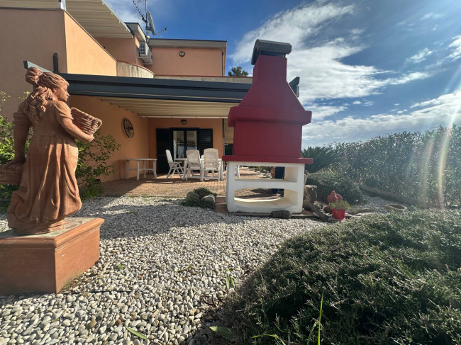 Villa in vendita a Bellante