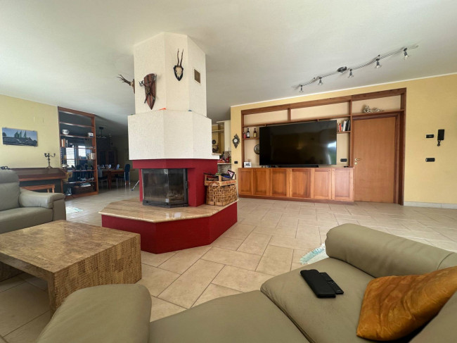 Villa in vendita a Bellante
