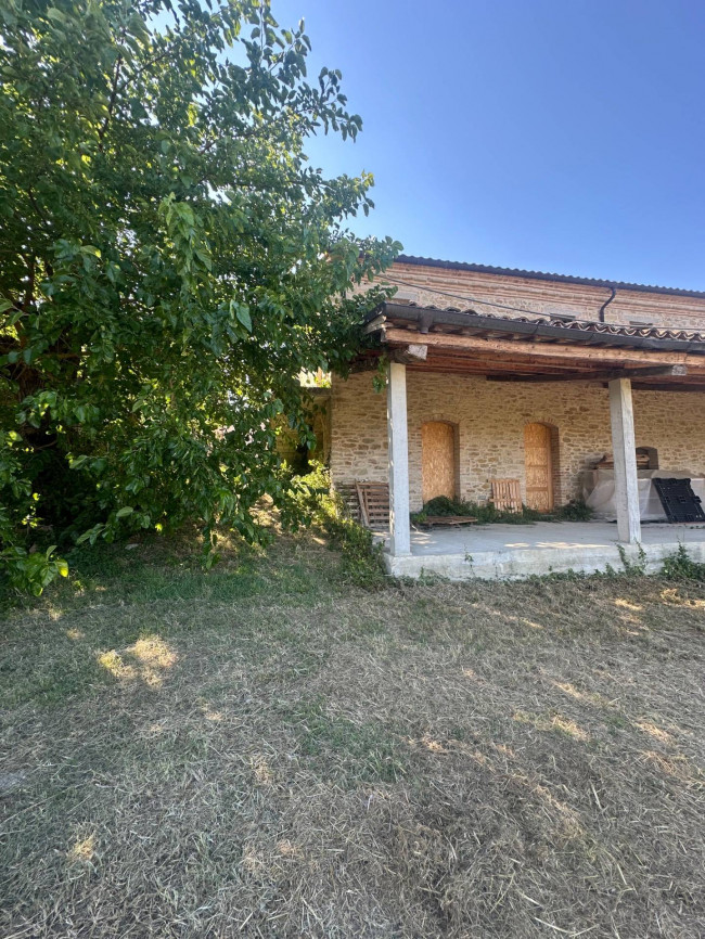 Casa singola in vendita a Campli