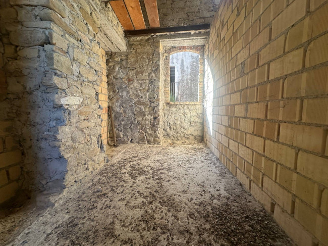 Casa singola in vendita a Campli