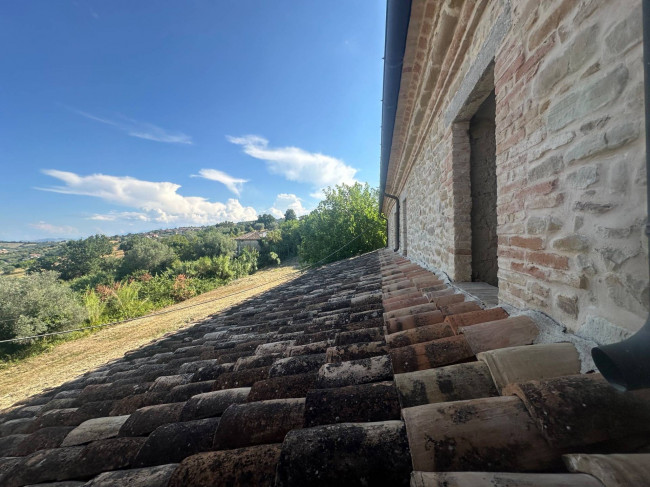 Casa singola in vendita a Campli