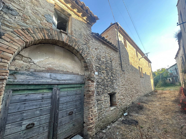Casa singola in vendita a Campli
