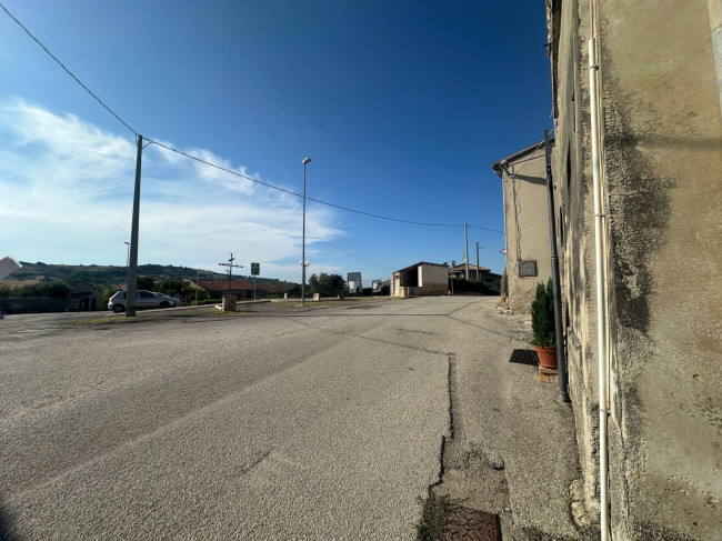 Casa singola in vendita a Campli