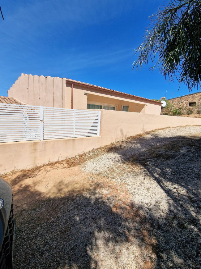 Villa in vendita a Trinità d'Agultu e Vignola
