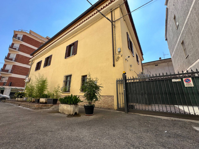 Villa in vendita a Teramo