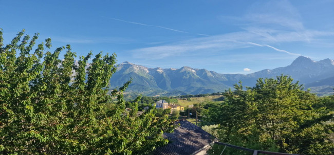 Casa singola in vendita a Colledara