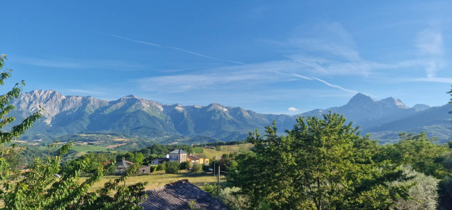 Casa singola in vendita a Colledara