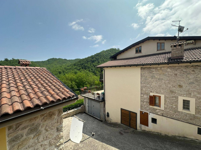 Casa singola in vendita a Isola del Gran Sasso d'Italia