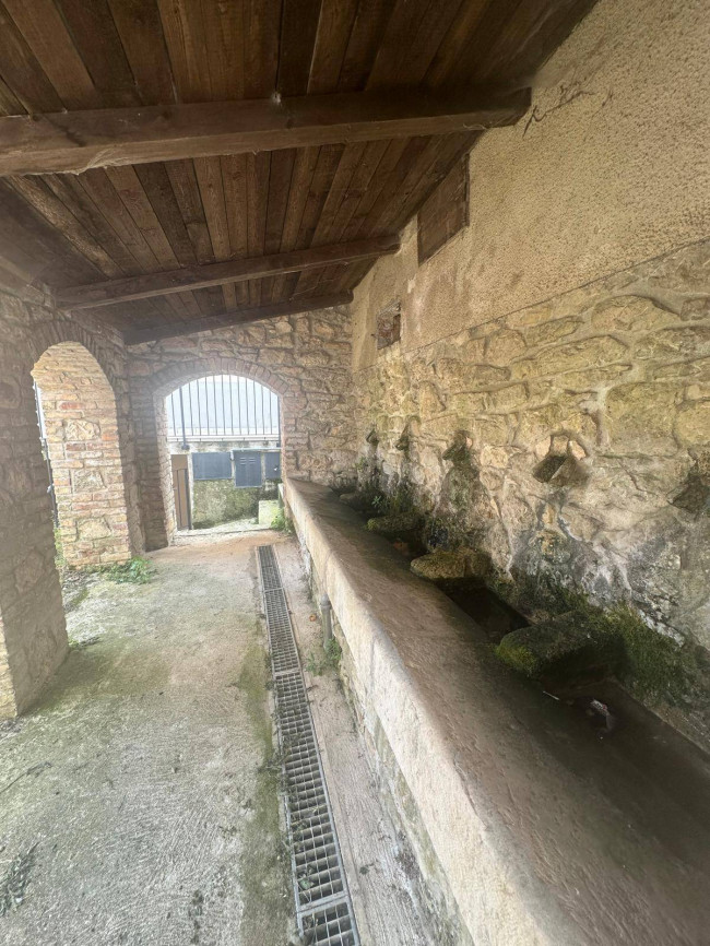 Casa singola in vendita a Isola del Gran Sasso d'Italia