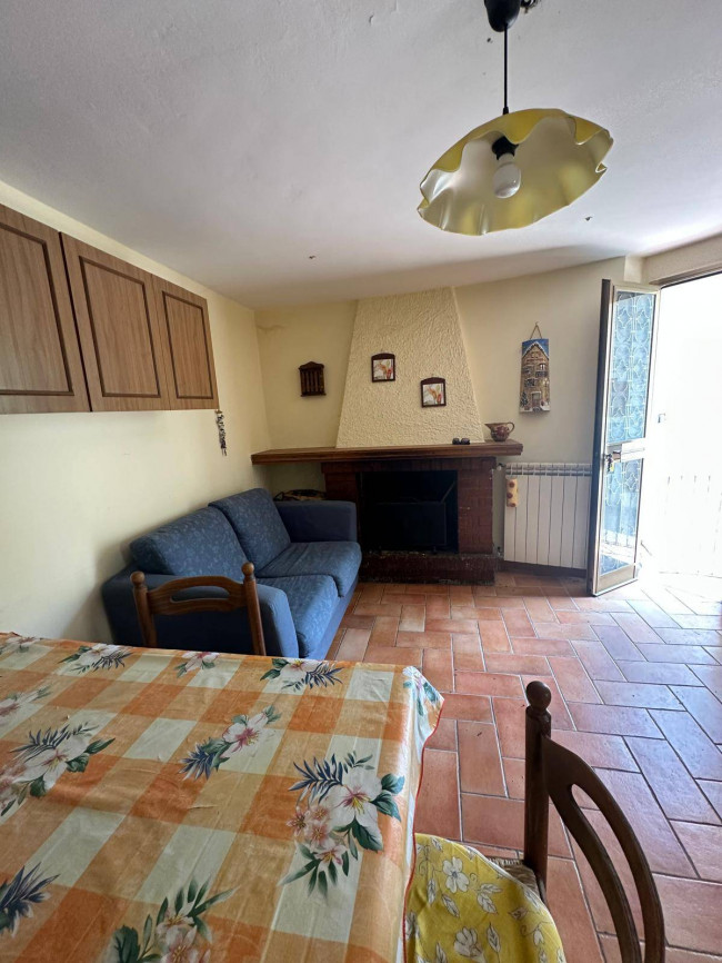 Casa singola in vendita a Isola del Gran Sasso d'Italia