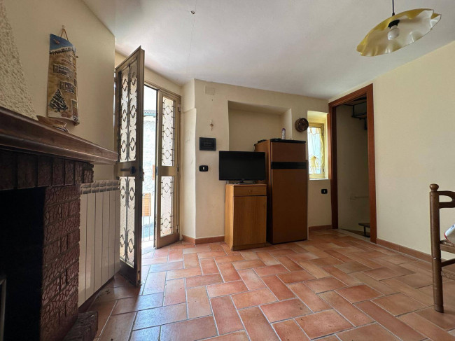Casa singola in vendita a Isola del Gran Sasso d'Italia