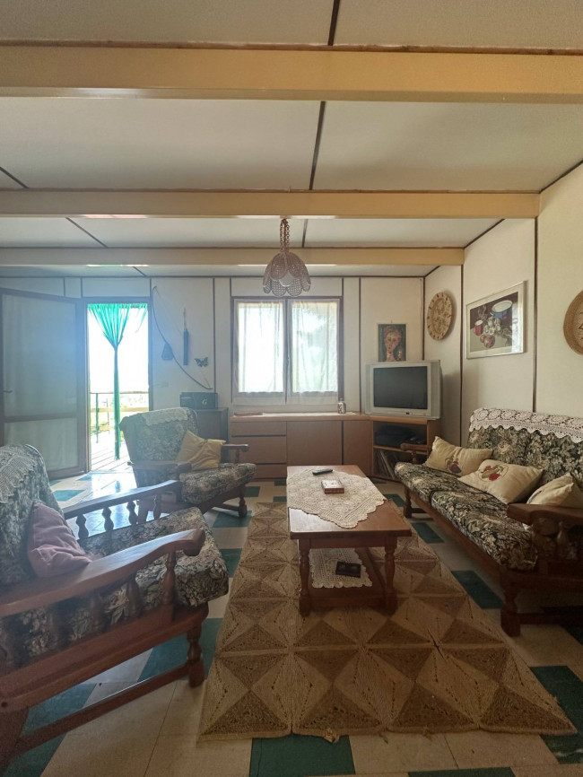 Casa singola in vendita a Isola del Gran Sasso d'Italia