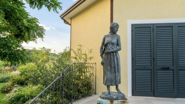 Villa in vendita a Mosciano Sant'Angelo
