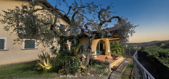 Villa in vendita a Mosciano Sant'Angelo