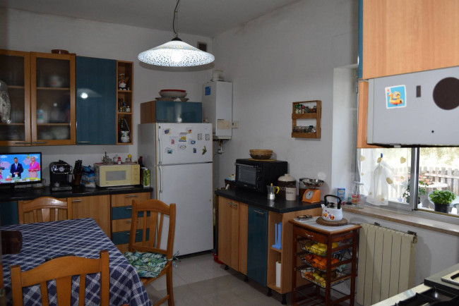 Rustico in vendita a Bellante